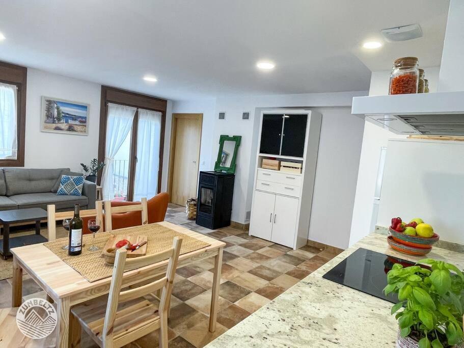Casa Zunbeltz De 3 Habitaciones En Plena Montana Lezáun Exterior foto